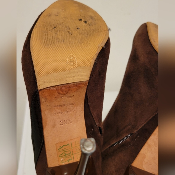 SALE!!!!Alexander McQueen Vintage booties size 39.5 Euro , fits 9 - Picture 3 of 9